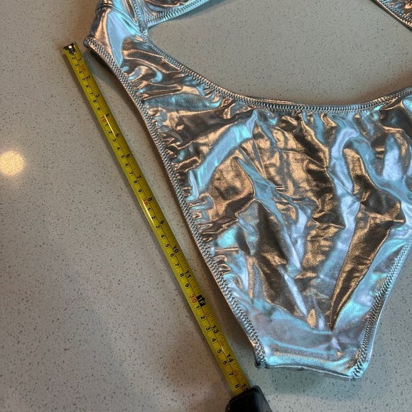 NWT Skims Metallic Cut Out One Piece Swimsuit Monokini Nickel Silver 3X - Picture 7 of 9